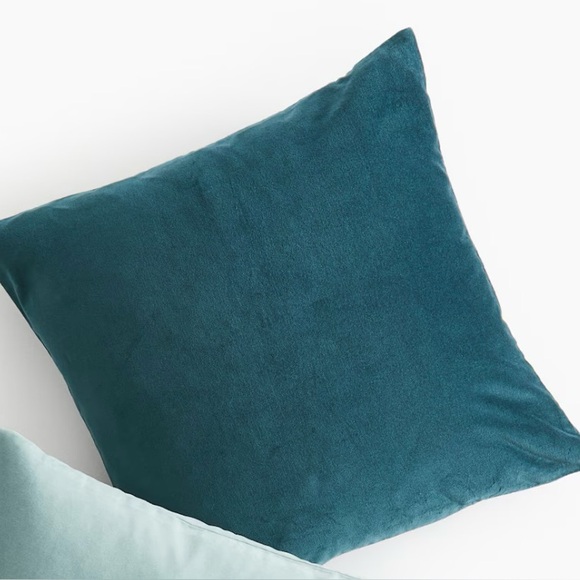 H&M Steel Blue Velvet Throw Pillow Cover 20x20 - Picture 1 of 2